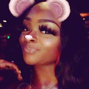 Meet your Posher, Reneisha